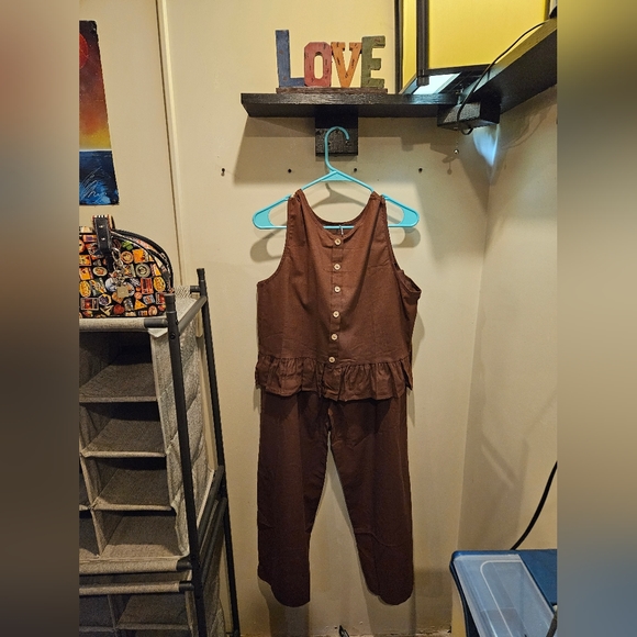 BROWN RUFFLE HEM TANK AND WIDE-LEG PANTS SET - Picture 2 of 5